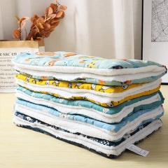 Thickened and Warm Autumn and Winter Leather Cotton Linen Lamb Wool Pet Mats Dog Mats All Season Available Pet Blankets Cat Mats