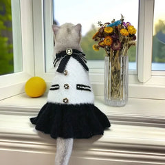 Autumn and Winter New Dog Cat Skirt Pet Knitted Clothes Thickened To Keep Warm and Cold Pet Products