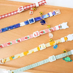 Personalize Cat Collar Adjustable Kitten Necklace with Bell Safety Buckle Engraved ID Tag Cute Pendant for Newborn Pet Cat Teddy