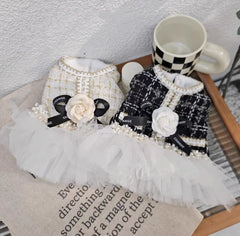 Classic Design Camellia Pet Poncho Dress Cozy Small Dogs Cats Coat Dress Leash Suit WInter