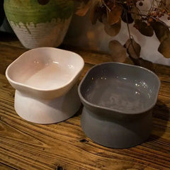 Classic Neck Protection And Anti Rollover Cat Pet Tableware With Large Opening And High Foot Plastic Cat Bowl