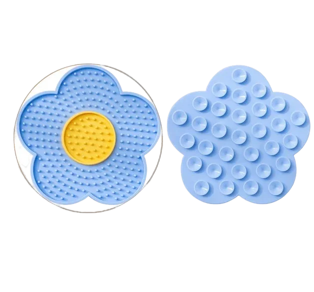 1pc Sun Flower Shape Silicone Dog Licking Plate Cute Pet slow licking mat Pet Supplies Cat Licking Pad With Suction Cup Lick Pad