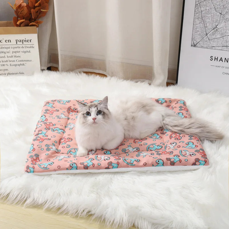 Thickened and Warm Autumn and Winter Leather Cotton Linen Lamb Wool Pet Mats Dog Mats All Season Available Pet Blankets Cat Mats