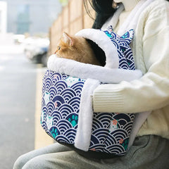 Pet Carrier Bag Cat Dogs Plush Backpack Outdoor Travel Walking Winter Warm Nest Kitten Puppy Hanging Chest Portable Carriers